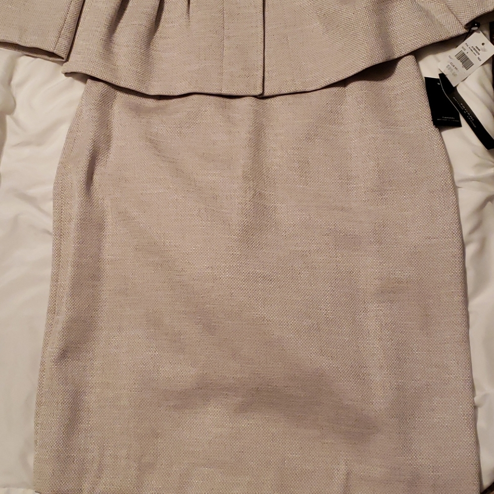 2 piece suit - Picture 4 of 6